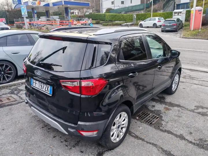 Ford EcoSport 1.5 110 CV Powershift Titanium