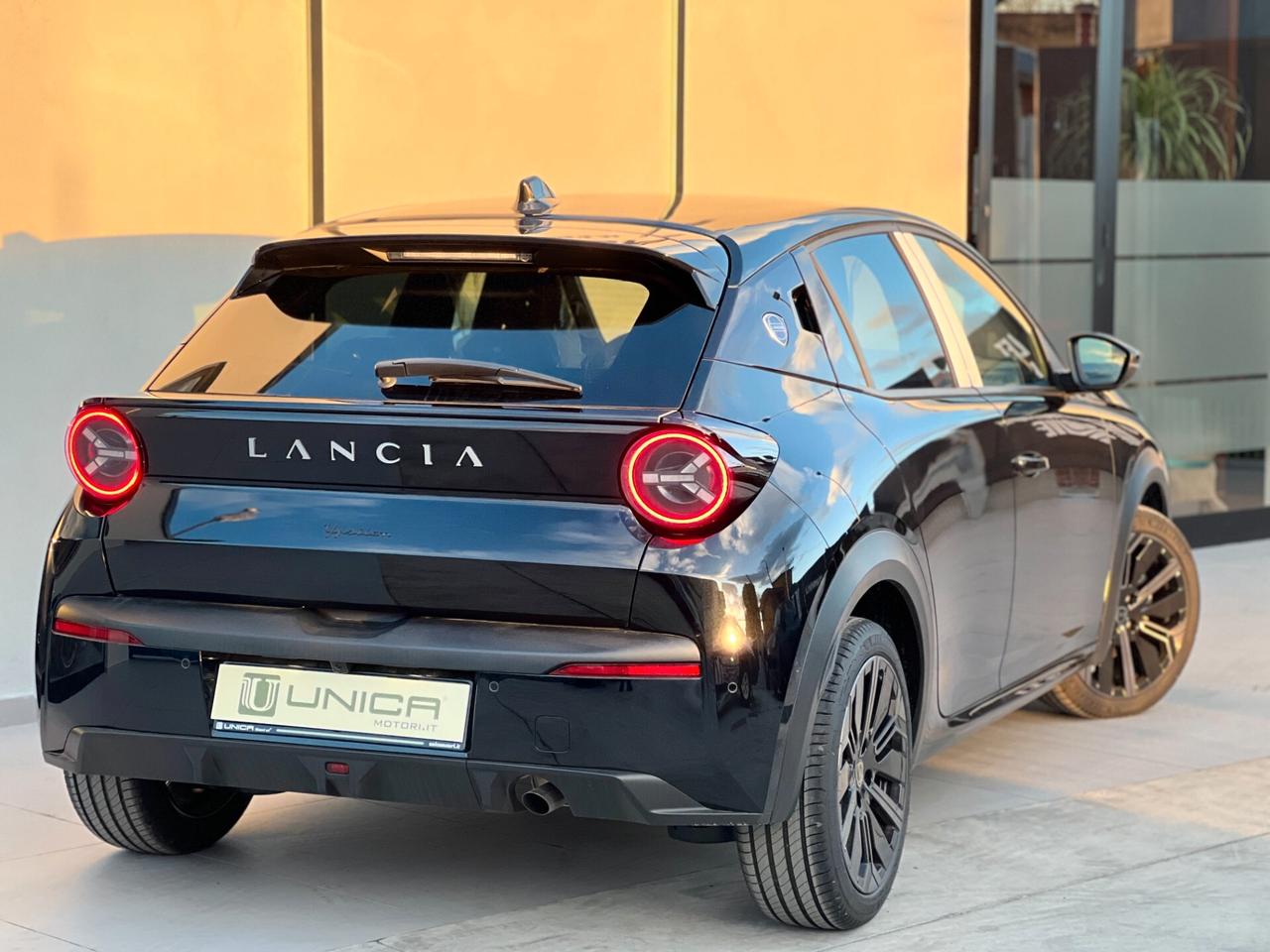 Lancia Ypsilon Hybrid 1.2 110 CV e-DCT HF NUOVA