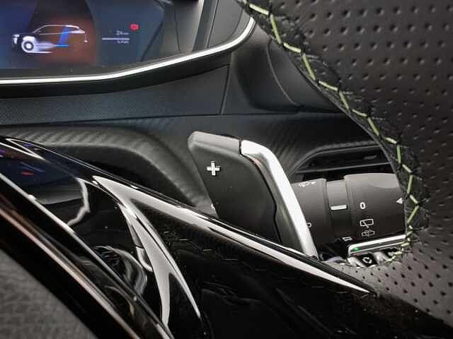 Peugeot 2008 Hybrid 136 e-DCS6 GT