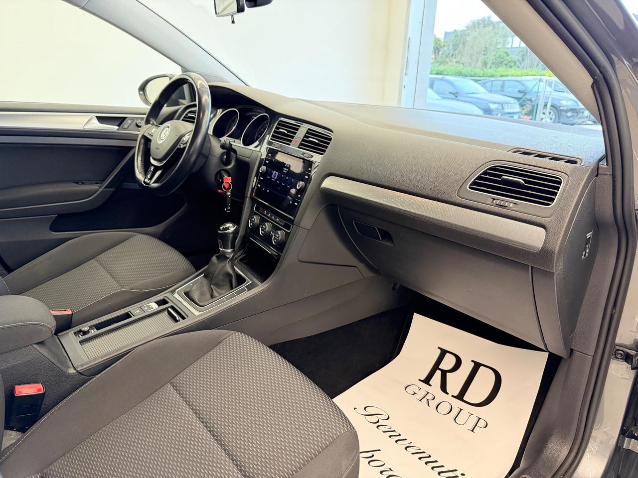 Volkswagen Golf 1.0 TSI 115 CV 5p. Business