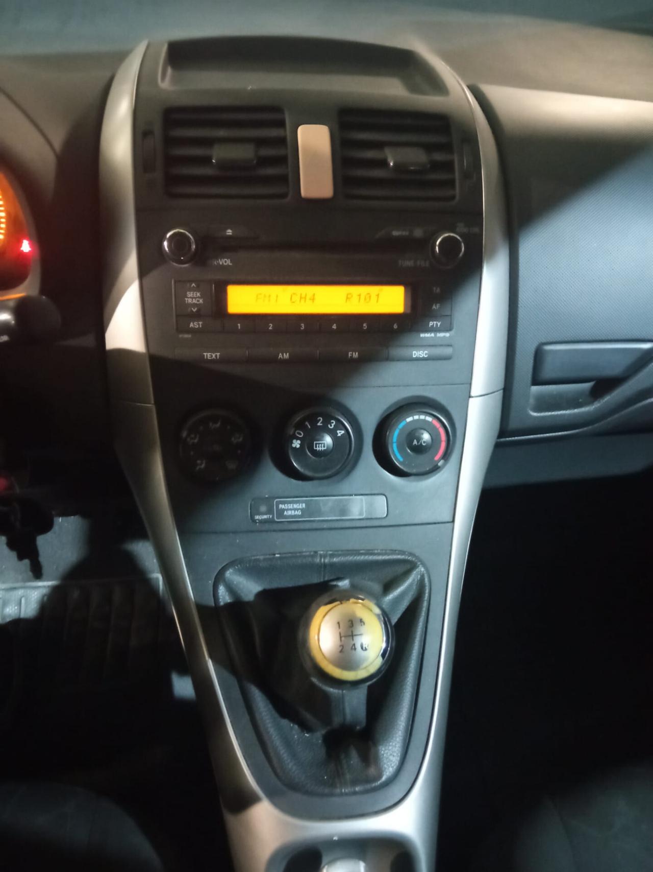 Toyota Auris 1.4 5 porte Sol