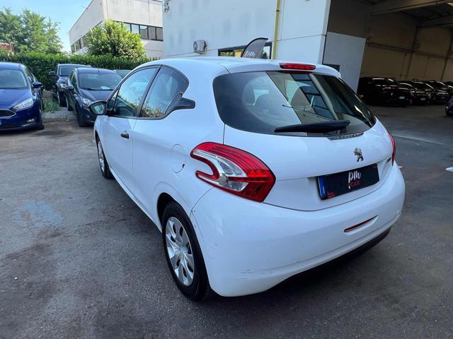 PEUGEOT 208 1° serie 1.2 VTi 82 CV 3 porte Allure