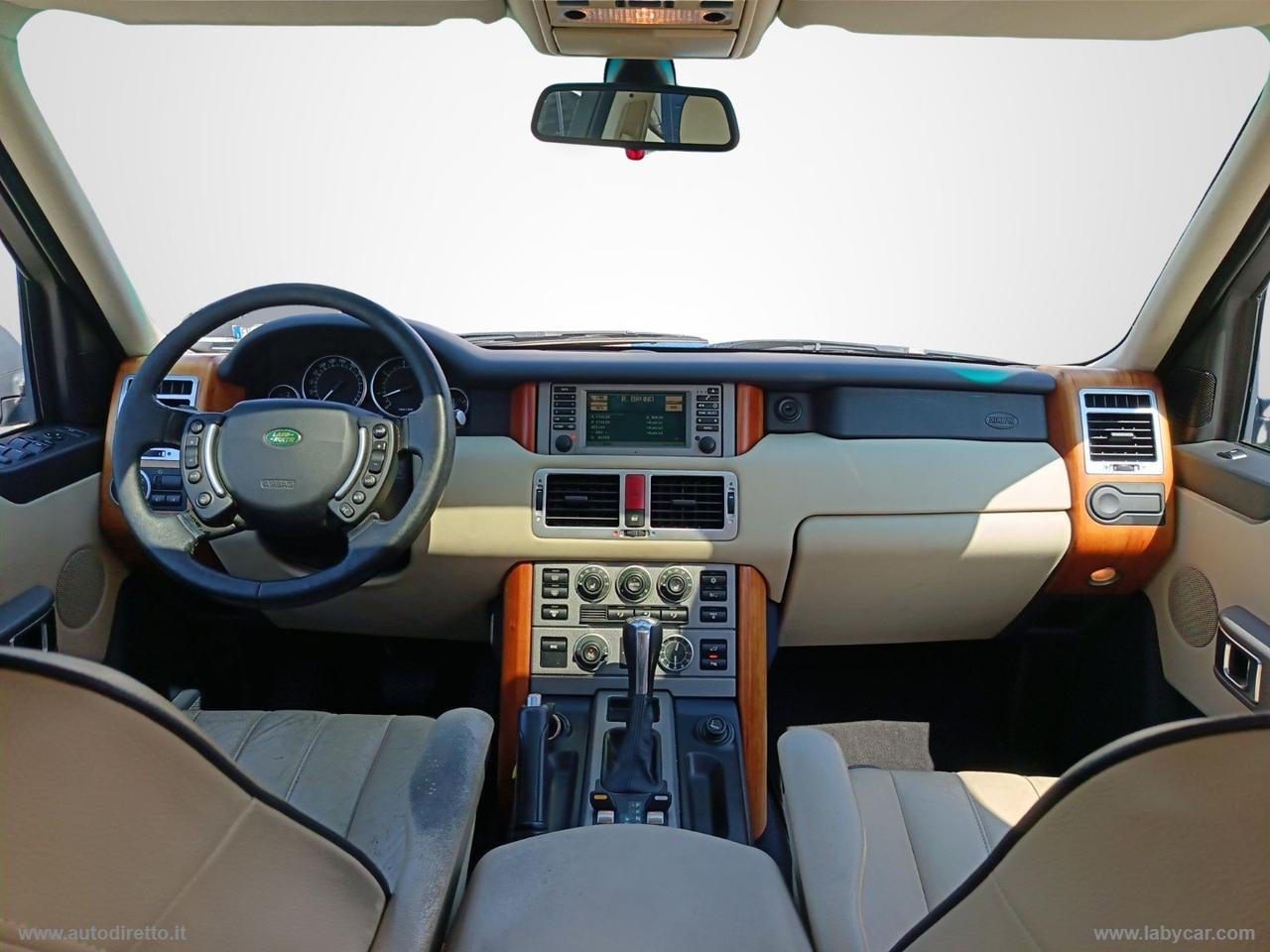 LAND ROVER Range Rover 3.0 Td6 Vogue Foundry A.S.I.