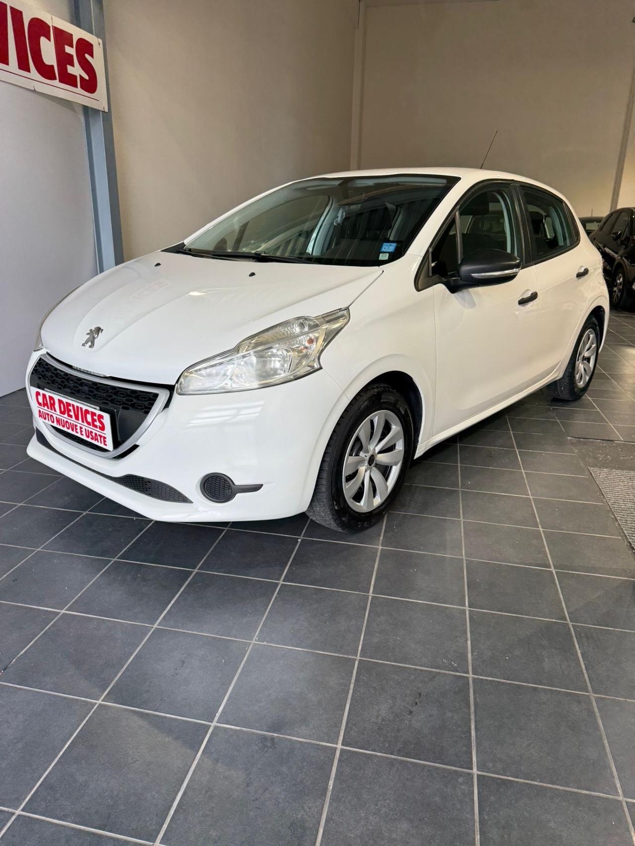 Peugeot 208 1.0 -117mila km-UNICO PROPRIETARIO