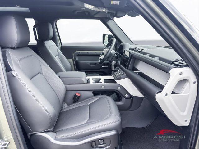 LAND ROVER Defender 3.0 AJ20-D6H AWD 3DR RWB X-Dynamic SE 200PS Auto