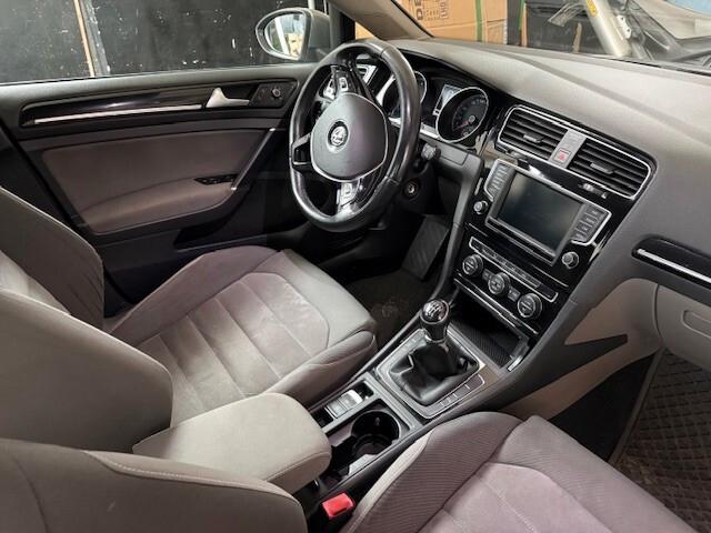 Volkswagen Golf Variant 1.4 TGI Highline BlueMotion
