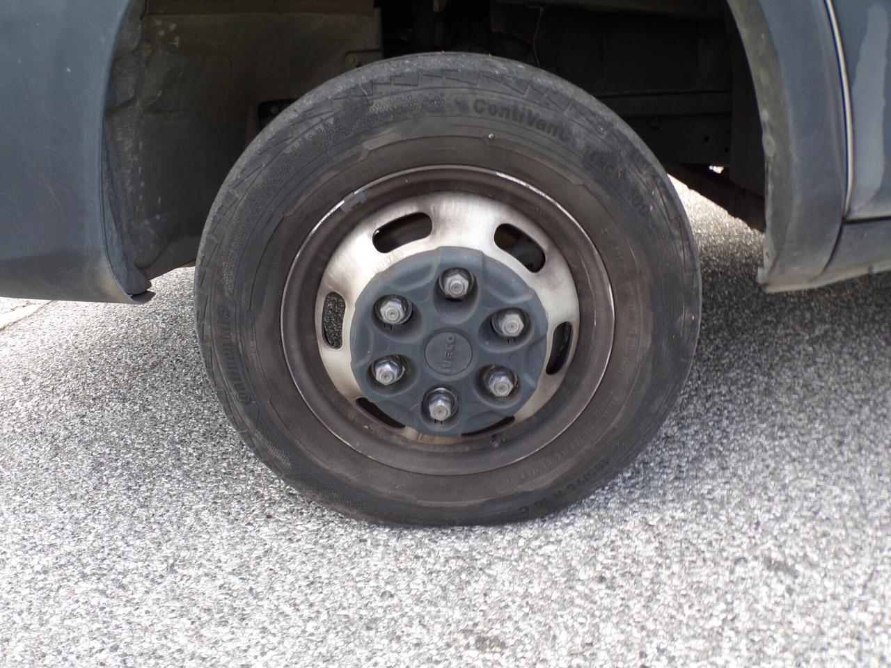 IVECO DAILY 35C12 CON CELLA FRIGO