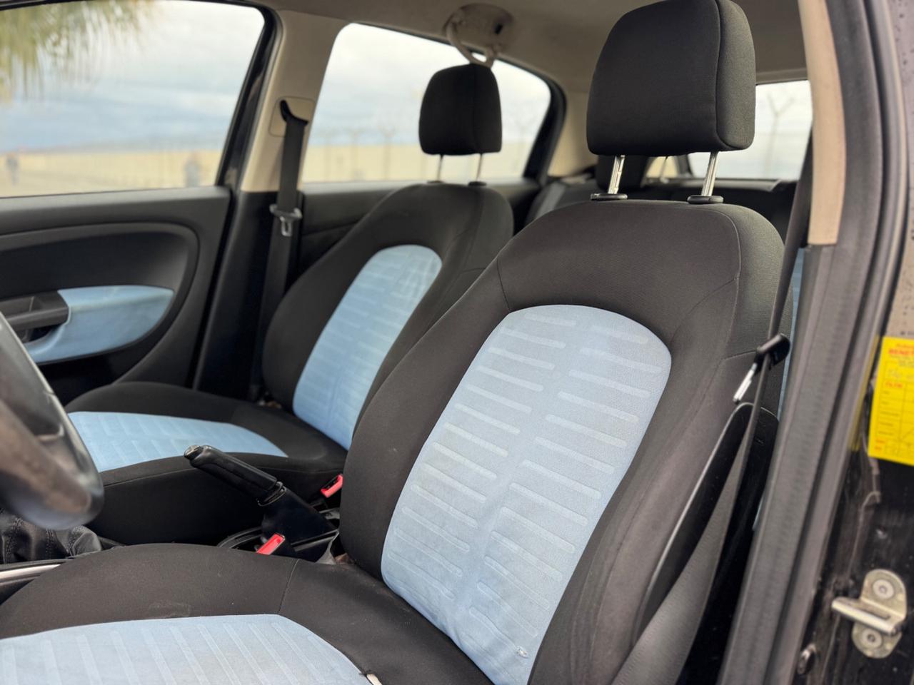 FIAT GRANDE PUNTO 1.4 BENZINA GPL GARANZIA 12 MESI