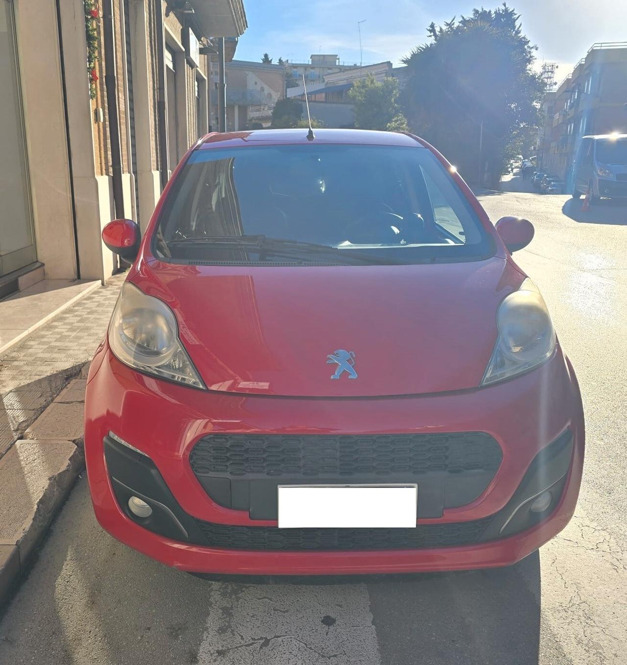Peugeot 107 1.0 68 cv 5p. Active ETG5