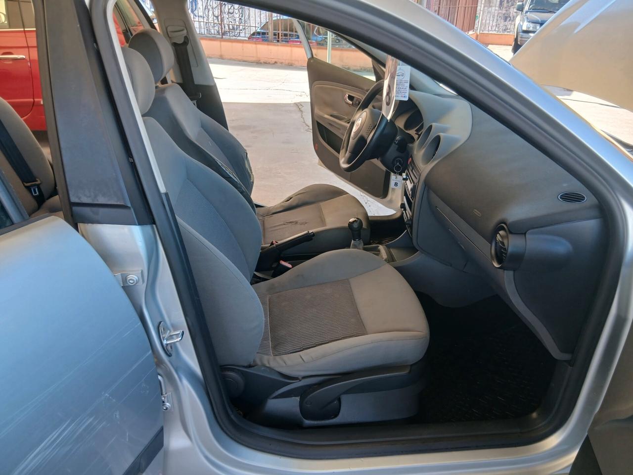 Seat Ibiza 1.4 TDI 5 porte full 04