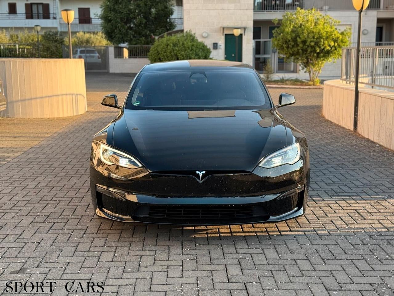 Tesla Model S 1020 cavalli Plaid