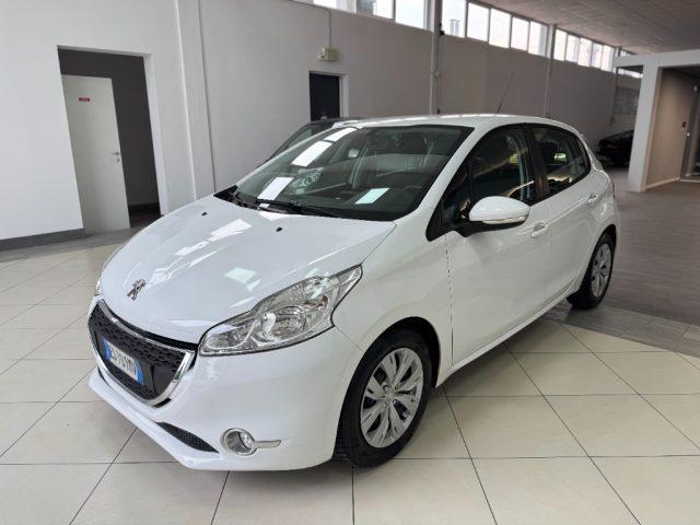 PEUGEOT 208 1.4 8V e-HDi 68CV S&S robot. 5p. Active