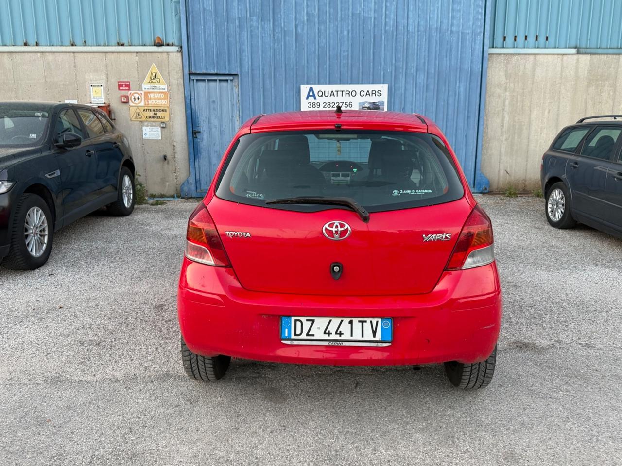 Toyota Yaris 1.0 5 porte