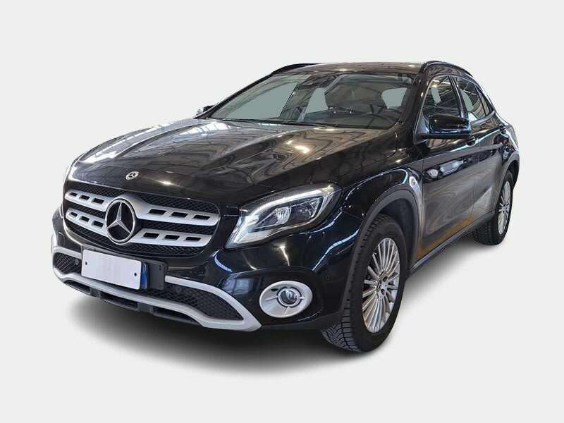 MERCEDES-BENZ GLA 200 d Automatic Business Extra