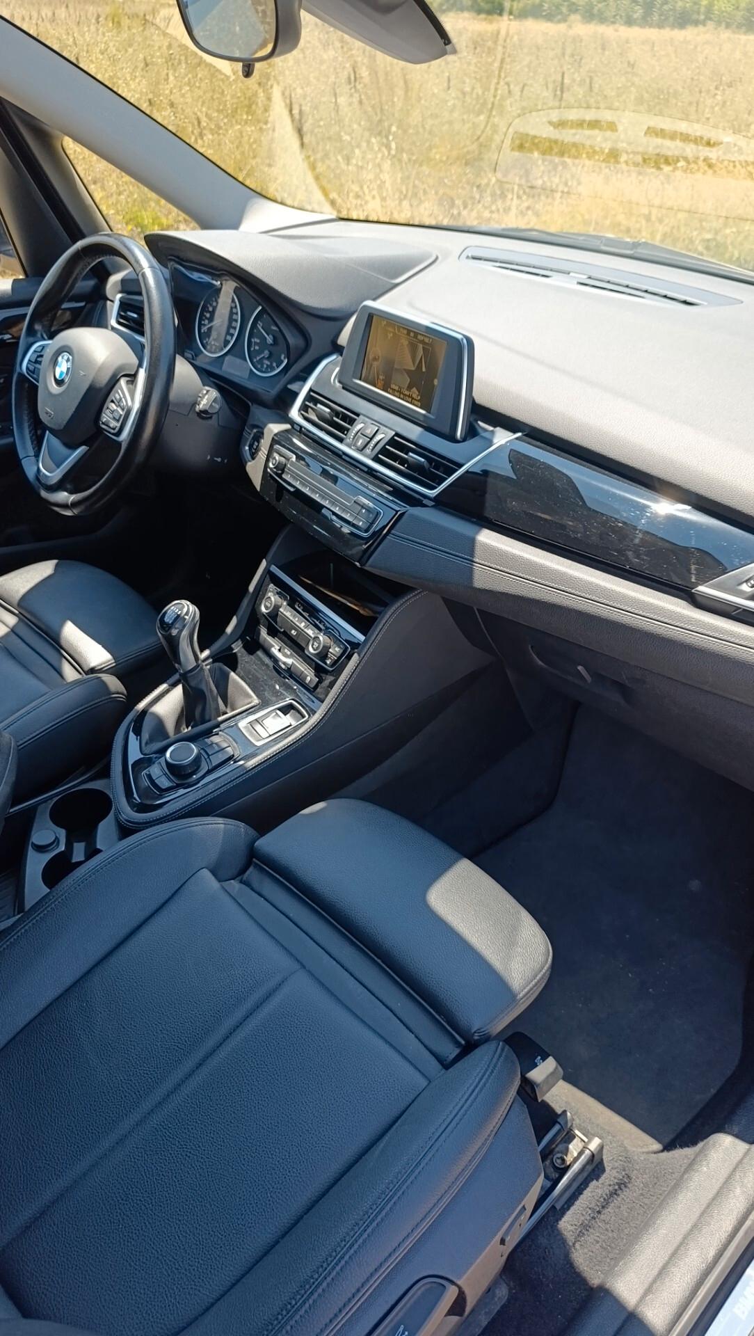 Bmw 216 216d Active Tourer Sport