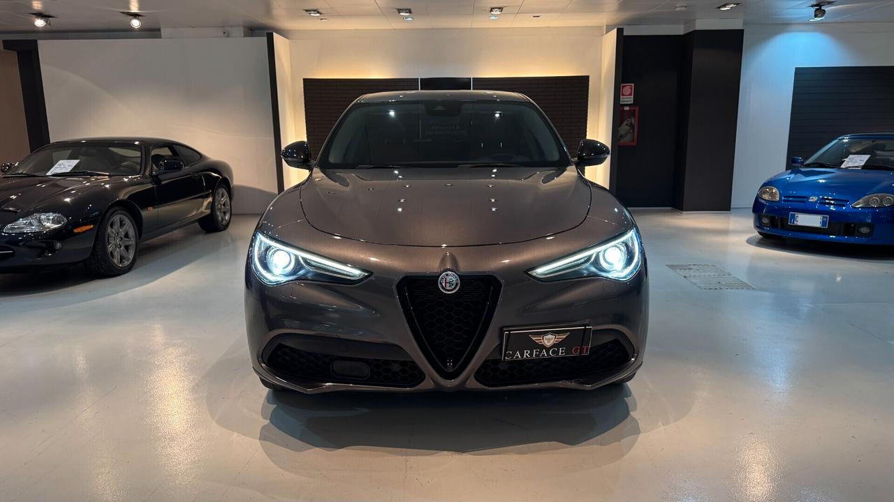Alfa Romeo Stelvio 2.2 190CV RWD - 2021