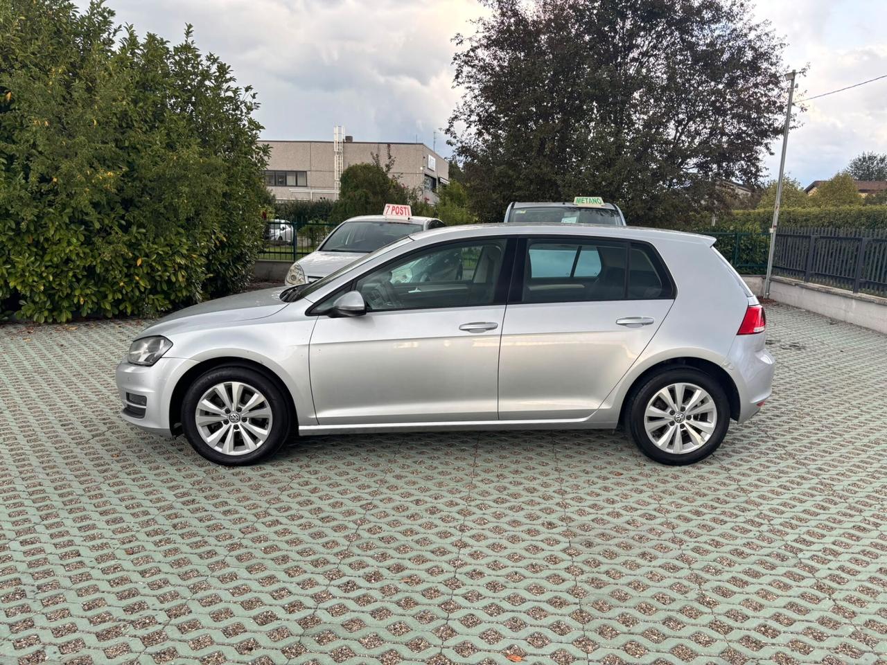 Volkswagen Golf 1.6 TDI DSG-C.AUTOMATICO-2015