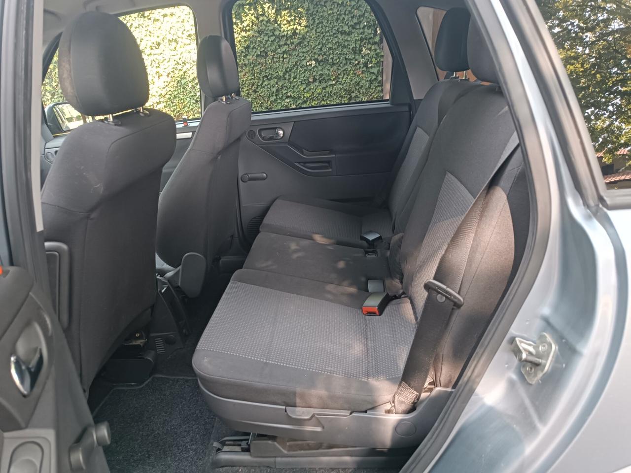 Meriva 1.400CC MODELLO Cosmo BENZINA/GPL