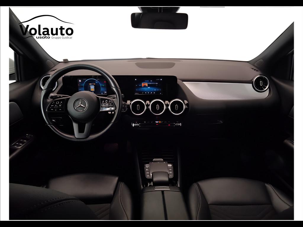Mercedes-Benz GLA-H247 2020 - GLA 180 d Sport auto