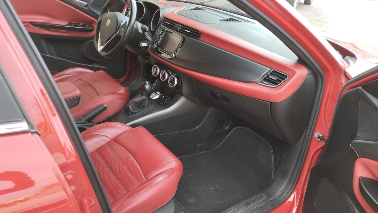 Alfa Romeo Giulietta 1750 Turbo TCT Quadrifoglio Verde