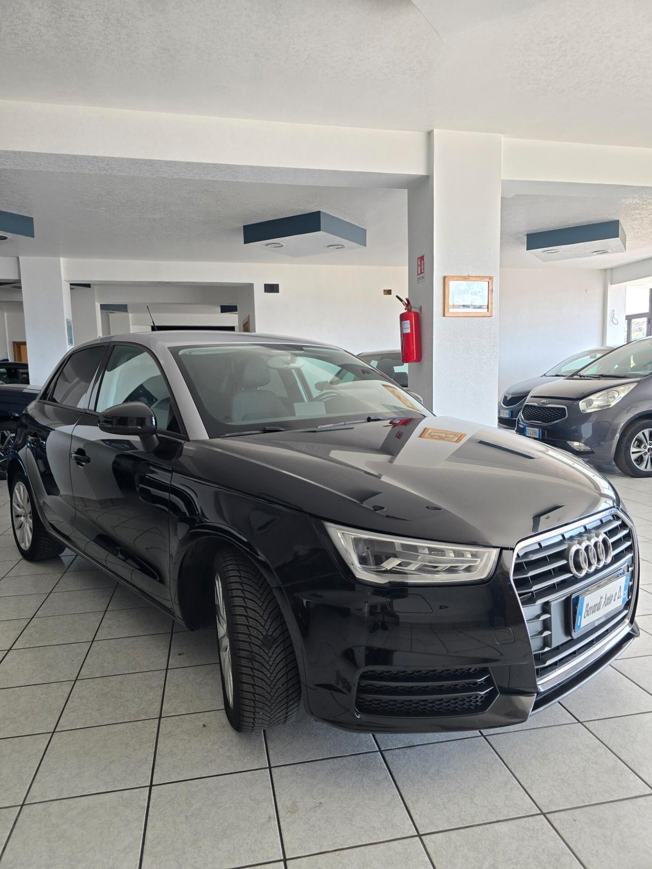Audi A1 1.6 TDI 116 CV S tronic Design