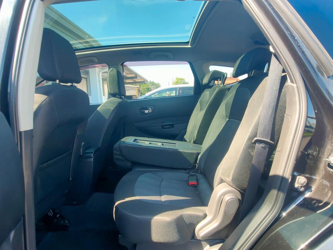 Nissan Qashqai Qashqai+2 1.5 dCi DPF Tekna 7 POSTI FULL OPTIONAL NEOPATENTATI