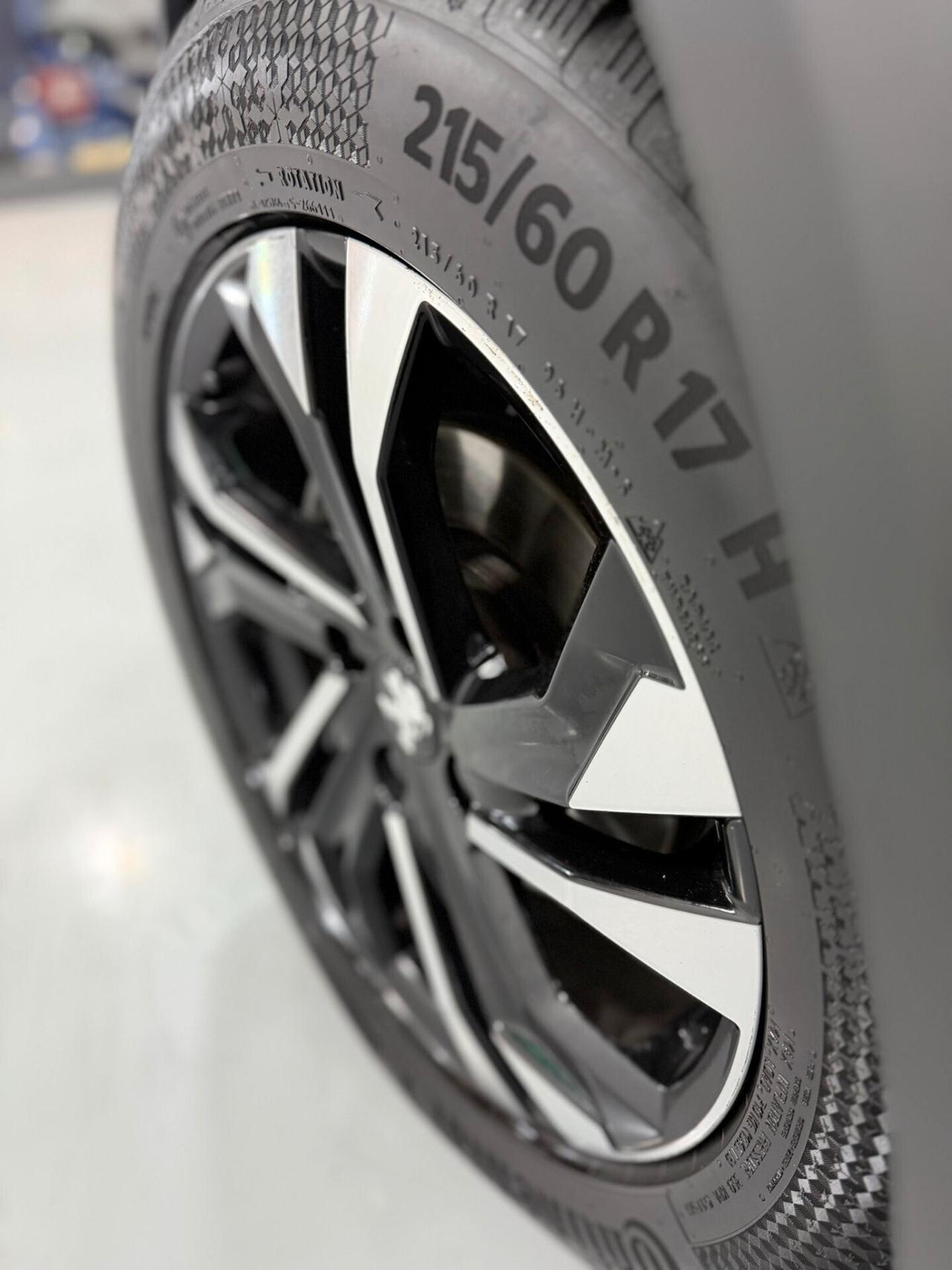 Peugeot 2008 BlueHDi 110 S&S Allure Pack