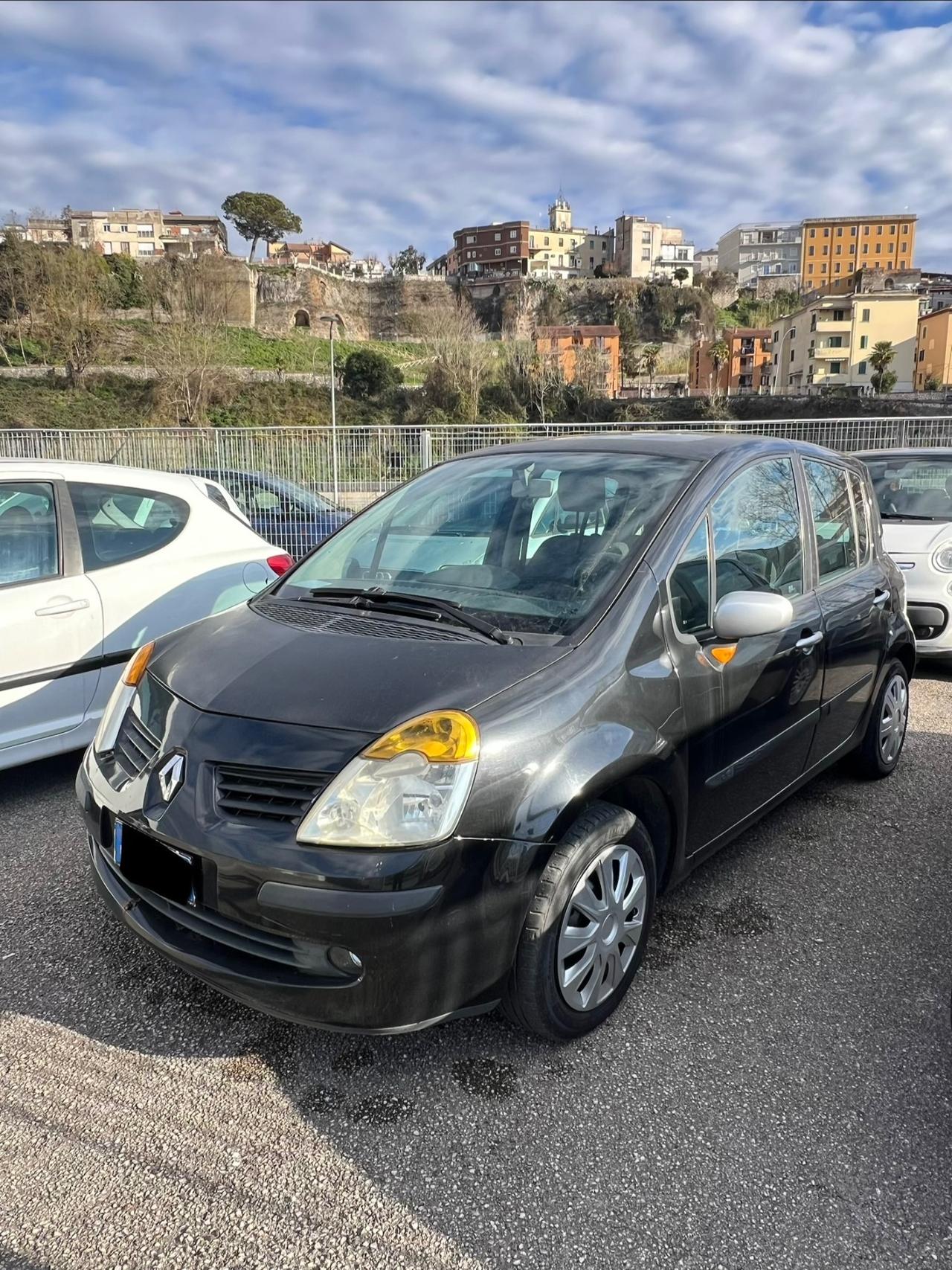 Renault Modus 1.5 dCi 82CV Luxe Privilège