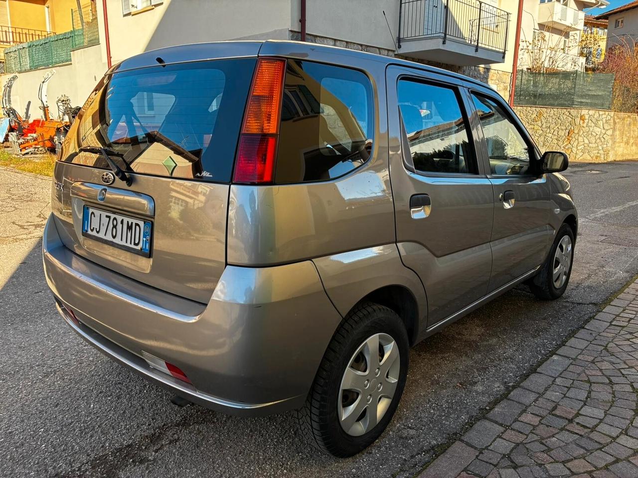 SUZUKI IGNIS 1.3 4WD
