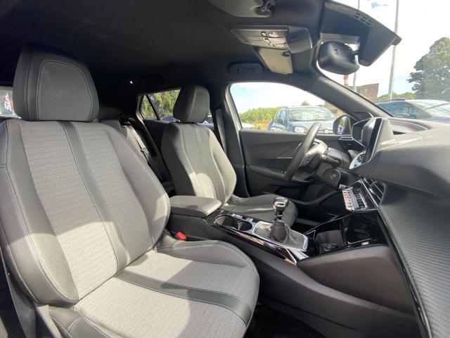 PEUGEOT 2008 *PROMO* PureTech 130 S&S Allure