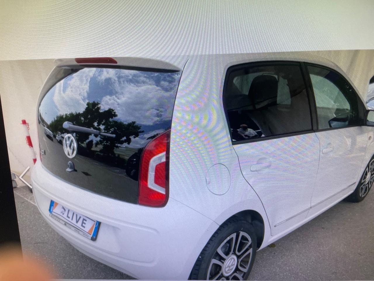 Volkswagen up! 1.0 75 CV 5p. high up! - Nessun vincolo -
