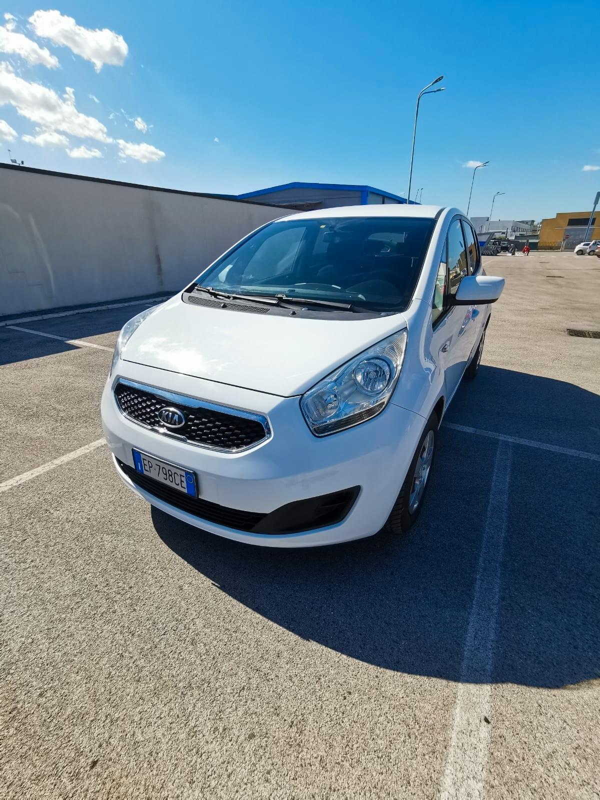 Kia Venga 1.4 CRDi 90CV Cool - 2013
