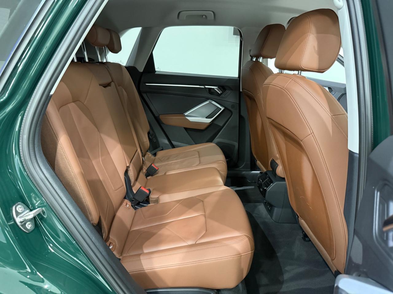 Audi Q3 35 TDI S tronic S line edition *GreenWood