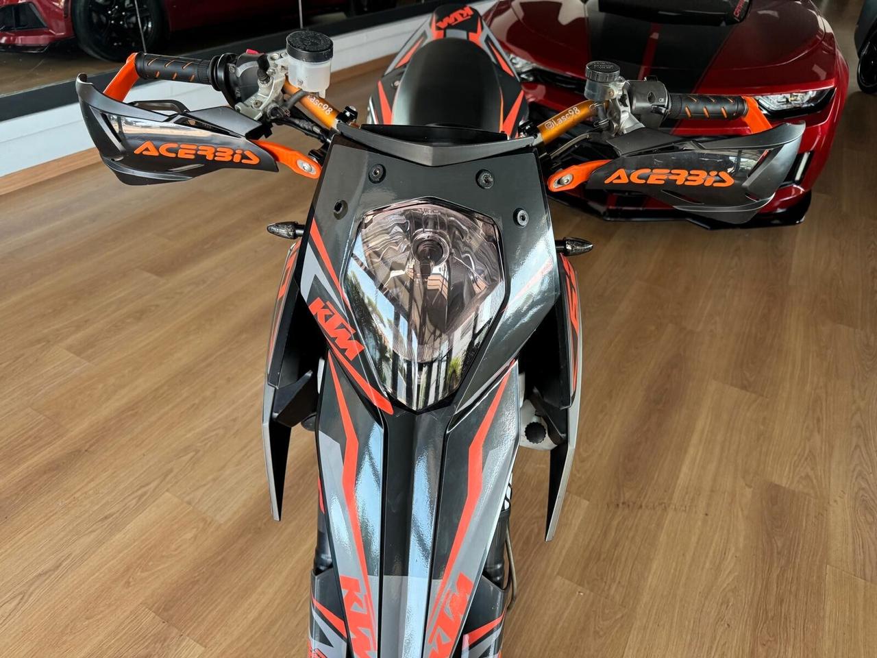 Ktm 690 Supermoto PRESTIGE