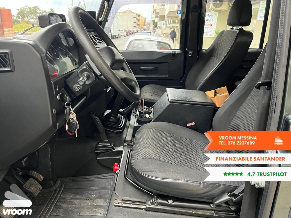 LAND ROVER Defender Defender 110 2.4 TD4 Statio...