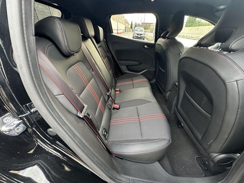 Renault Clio E-Tech Hybrid 1.6 Hybrid E-TECH RS LINE 140cv