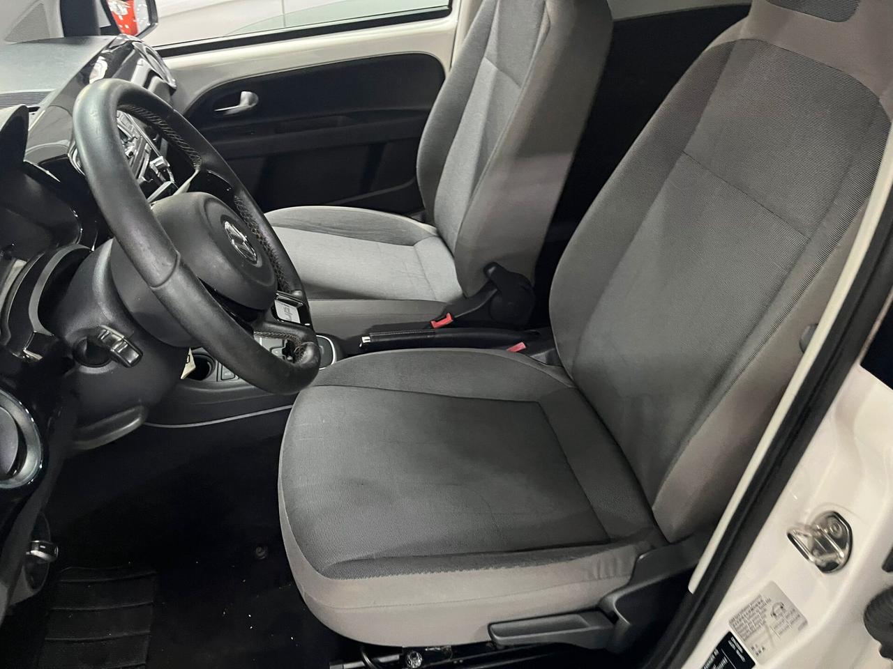 Volkswagen up CROSS 1.0 cambio automatico!!!