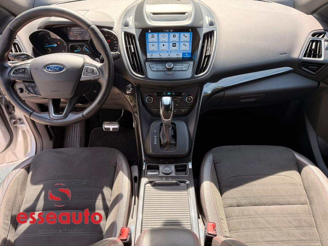 Ford Kuga 1.5 TDCI 120CV S&S 2WD Powershift ST-Line Business