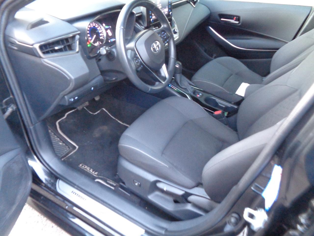 Toyota Corolla Touring Sports 1.8 Hybrid Business