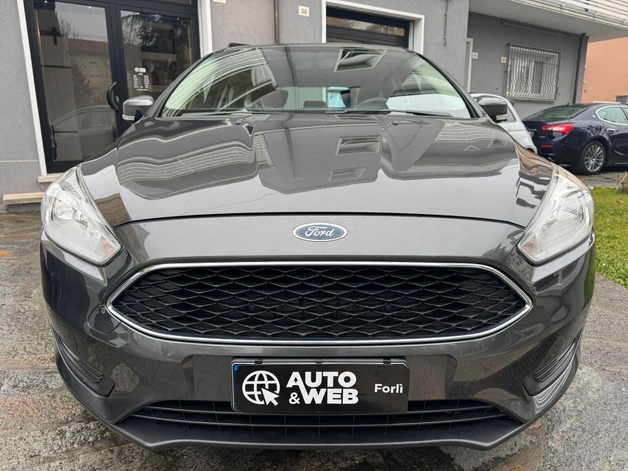 FORD FOCUS 1.5 TDCi 95cv TITANIUM NEOPAT