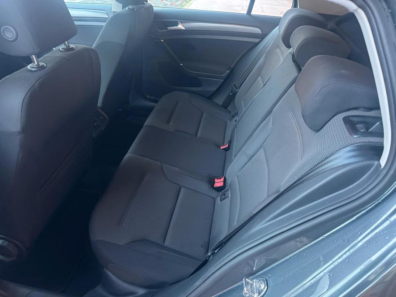 Volkswagen Golf 1.6 TDI 115 CV DSG 5p. Executive