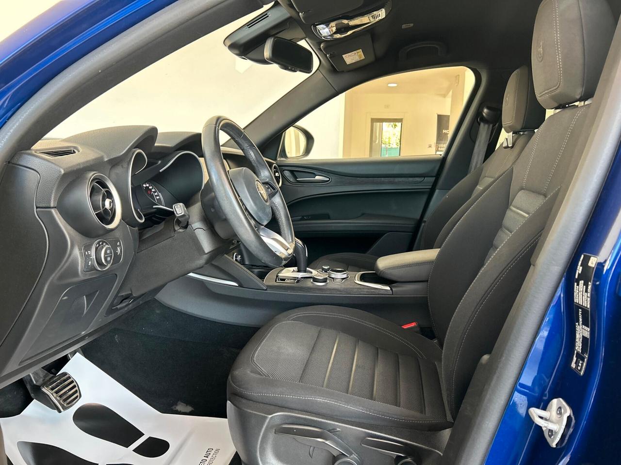 Alfa Romeo Stelvio 2.2 Turbodiesel 160 CV AT8 RWD Business