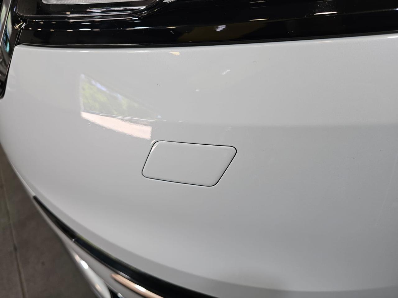 Range Rover Velar 2.0D 180 CV R-Dynamic