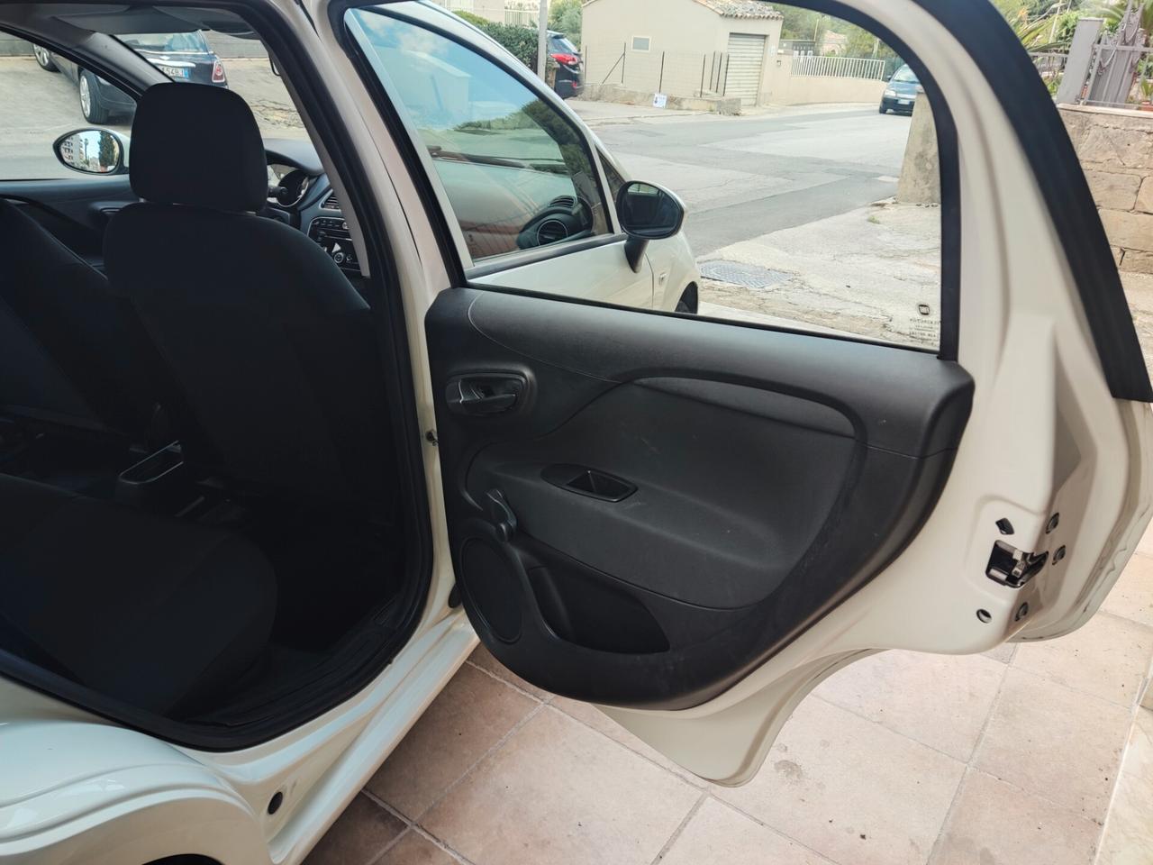 Fiat Punto 1.4 Easypower Lounge