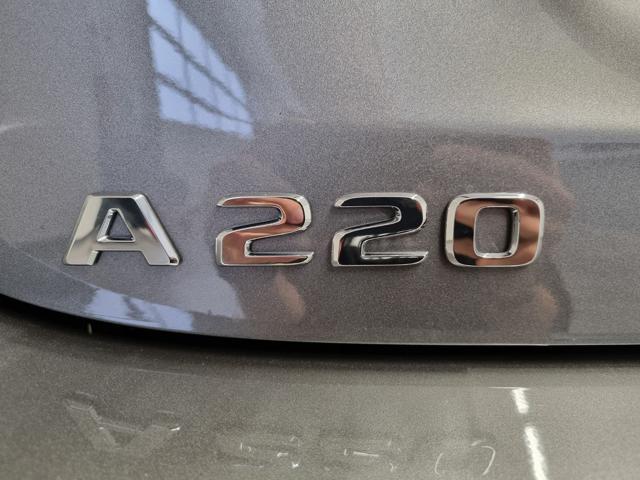 MERCEDES-BENZ A 220 Automatic 4Matic AMG Line Premium hybrid