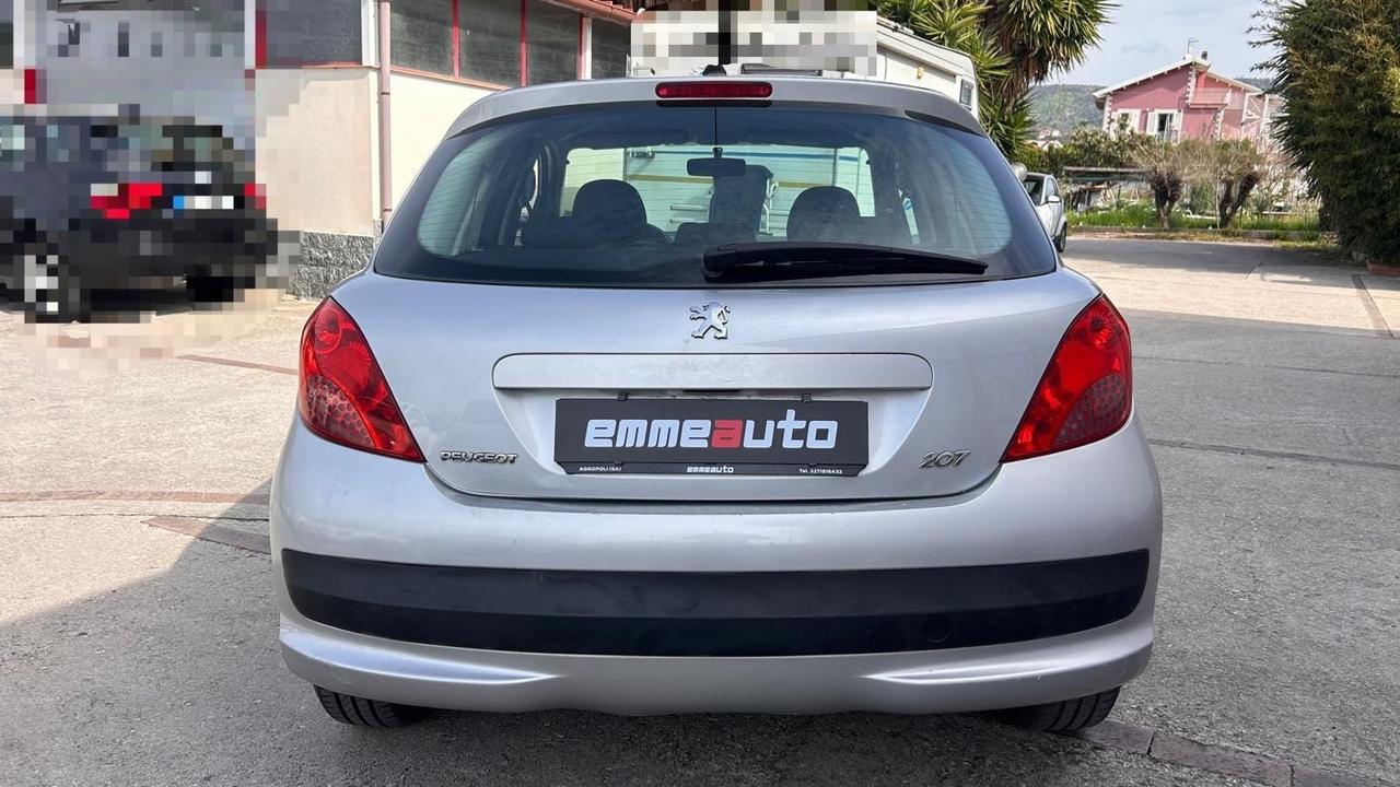 Peugeot 207 1.4 HDi 68cv 5P