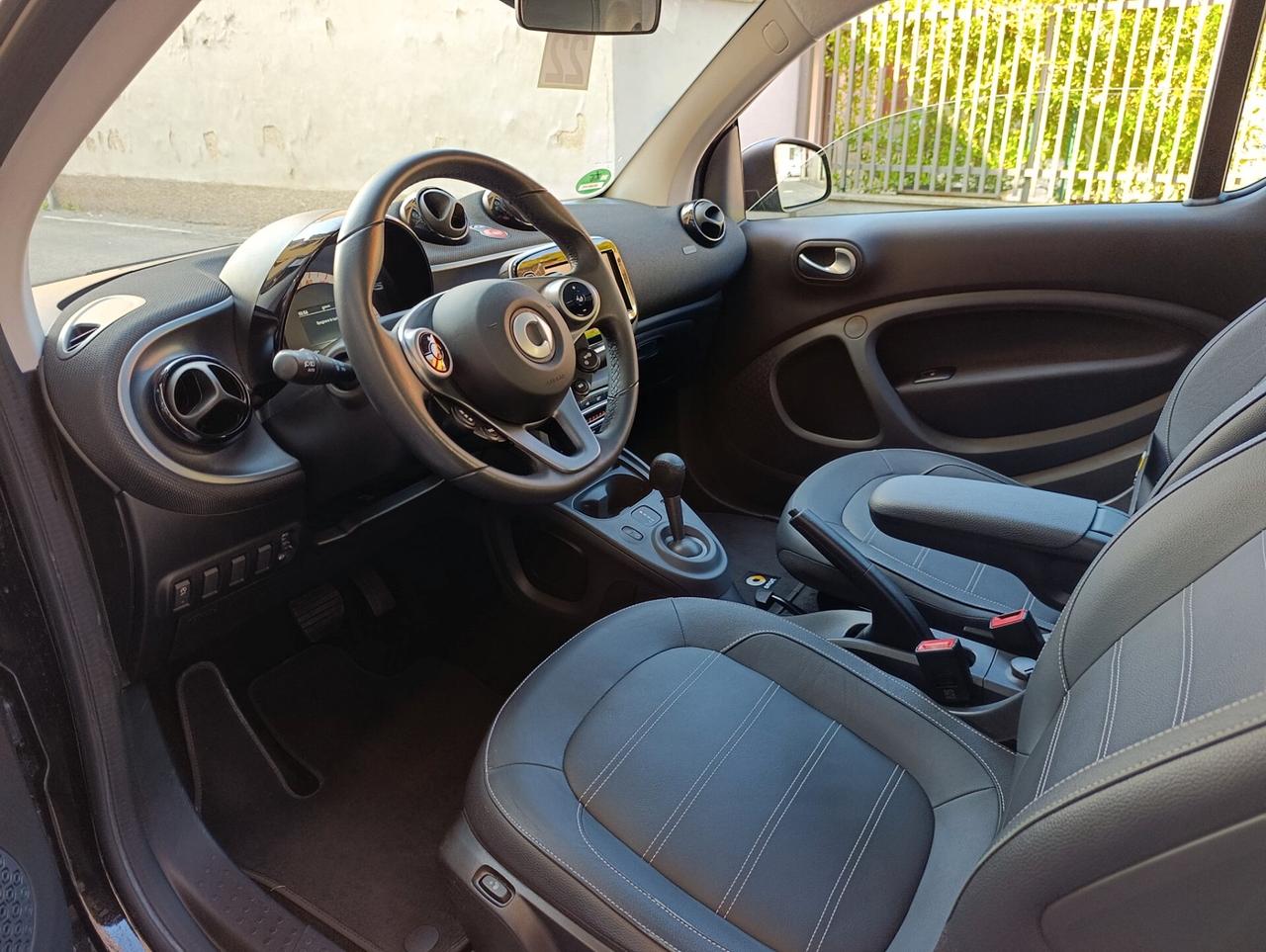 Smart ForTwo 70 1.0 twinamic Prime KM 30.755 tagliandati Mercedes Benz