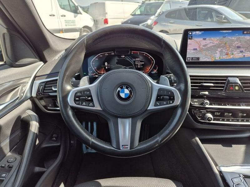 BMW Serie 5 520d Touring mhev 48V xdrive Msport auto