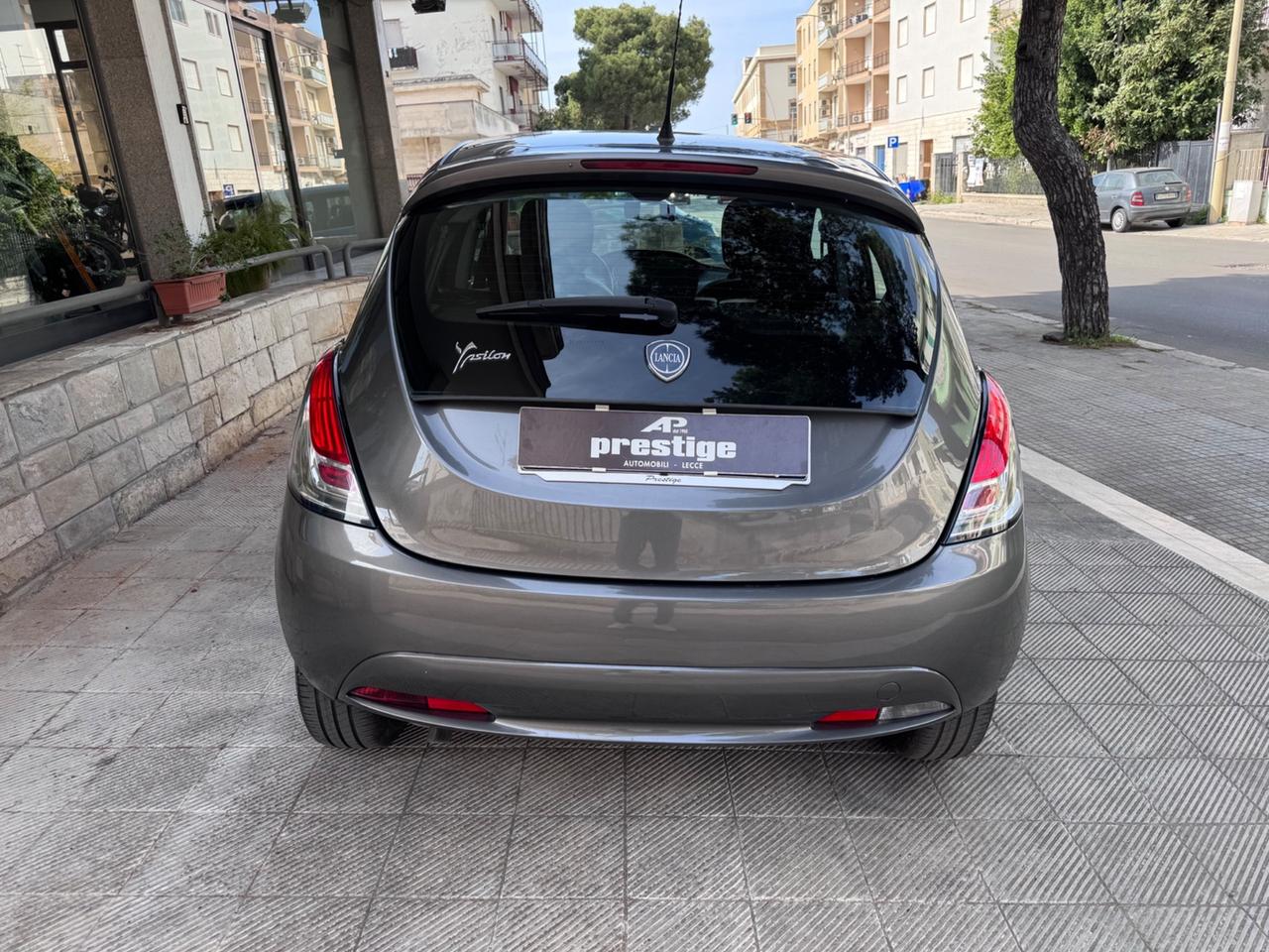 Lancia Ypsilon 1.3 MJT 16V 95 CV 5 porte S&S Gold