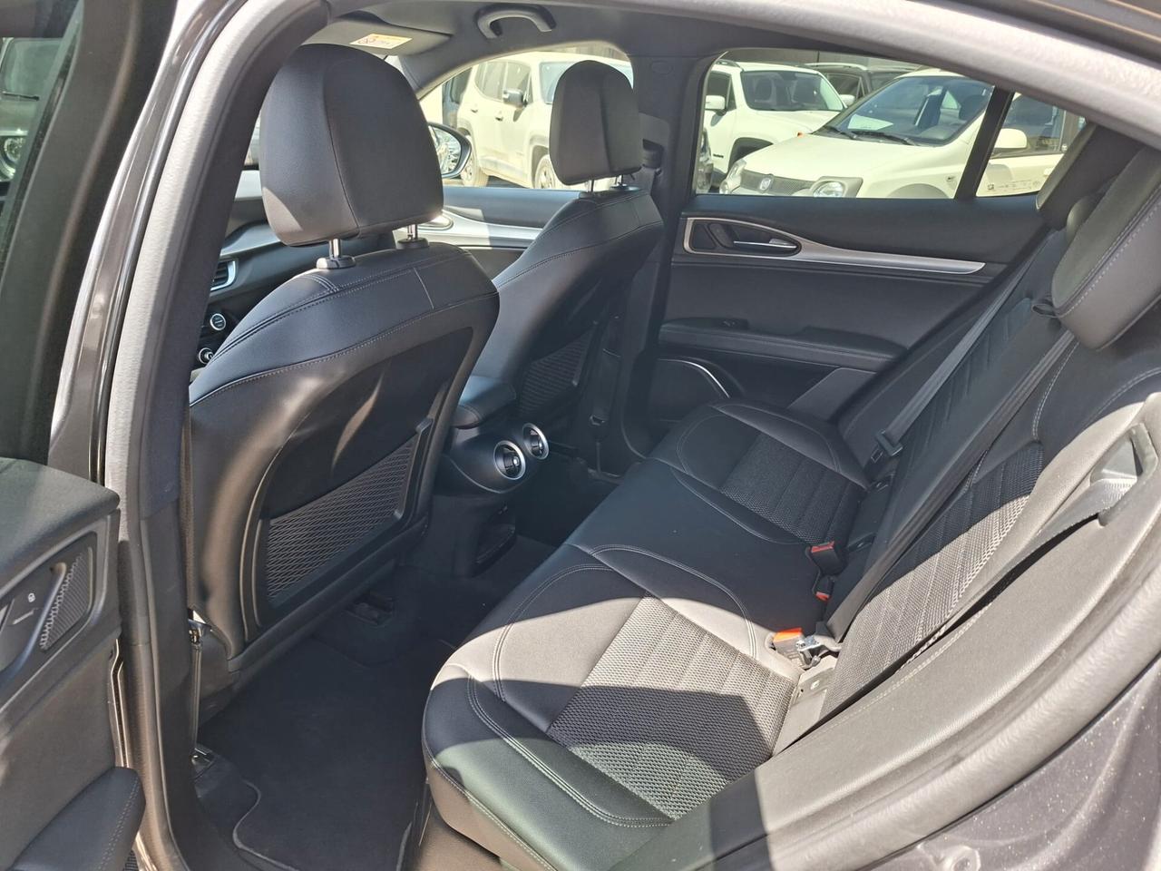 Alfa Romeo Stelvio 2.2 Turbodiesel 190 CV AT8 Q4 Sprint